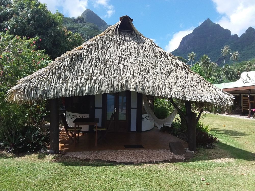 Linareva Moorea Beach Resort Haapiti Exterior photo